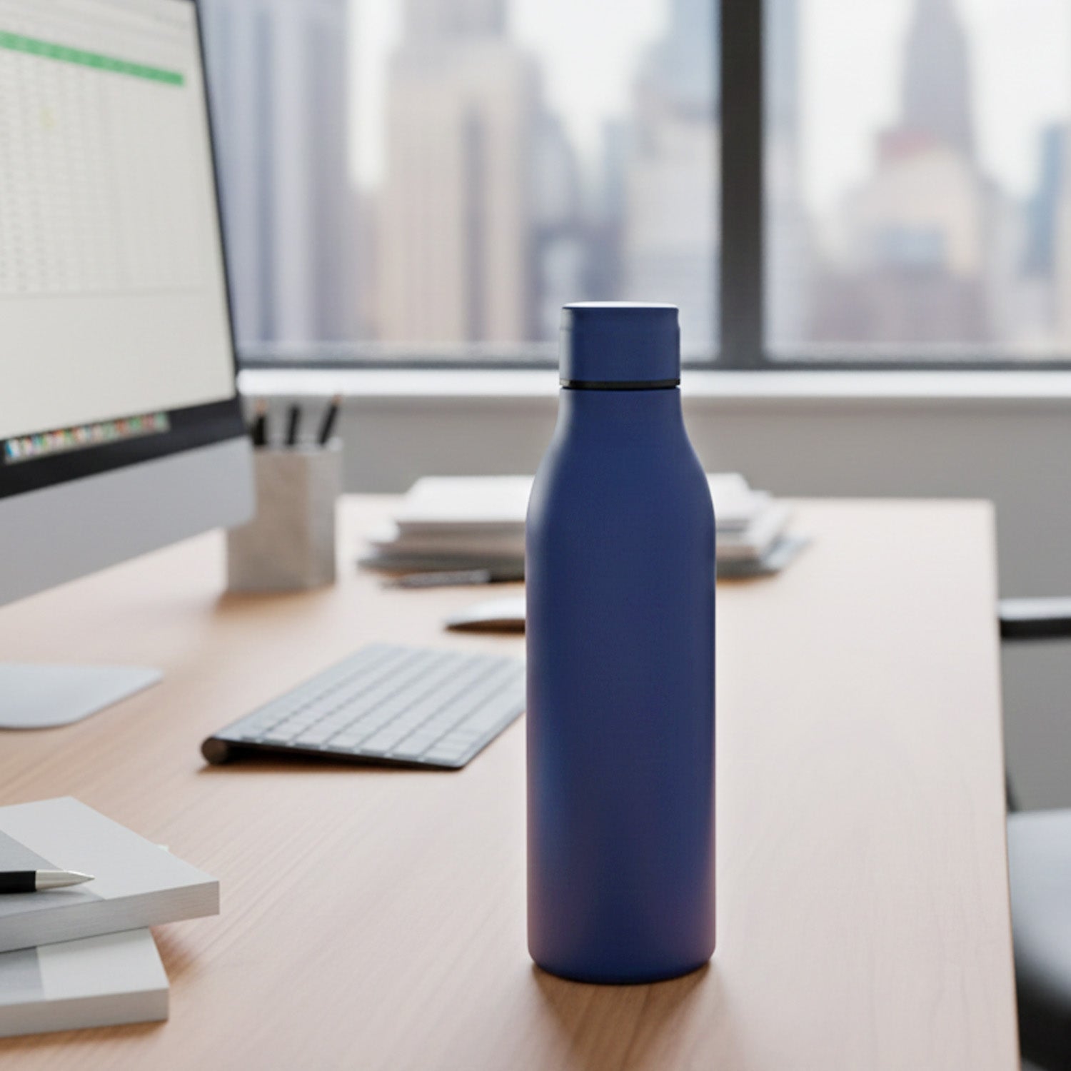 Sleek Stainless Steel Sports Bottle – 750ml